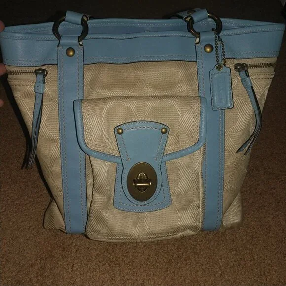 COACH Gigi Legacy Signature-C Canvas Shoulder Bag W/Blue Leather Trim - Picture 3 of 15